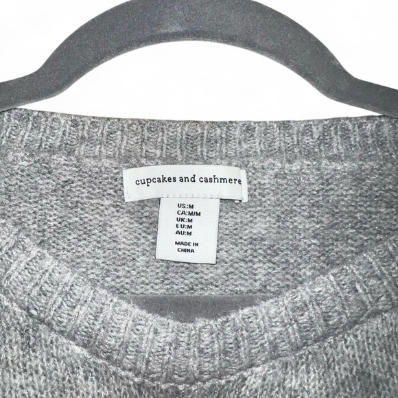 cupcakes & cashmere Gray Sweater with Polar Bear Motif - Picture 3 of 5